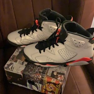 Retro Reflective 6’s